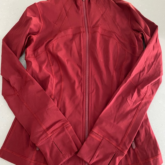 🎁LULULEMON DEFINE JACKET-RED MERLOT SIZE 8🎁 - Picture 10 of 10